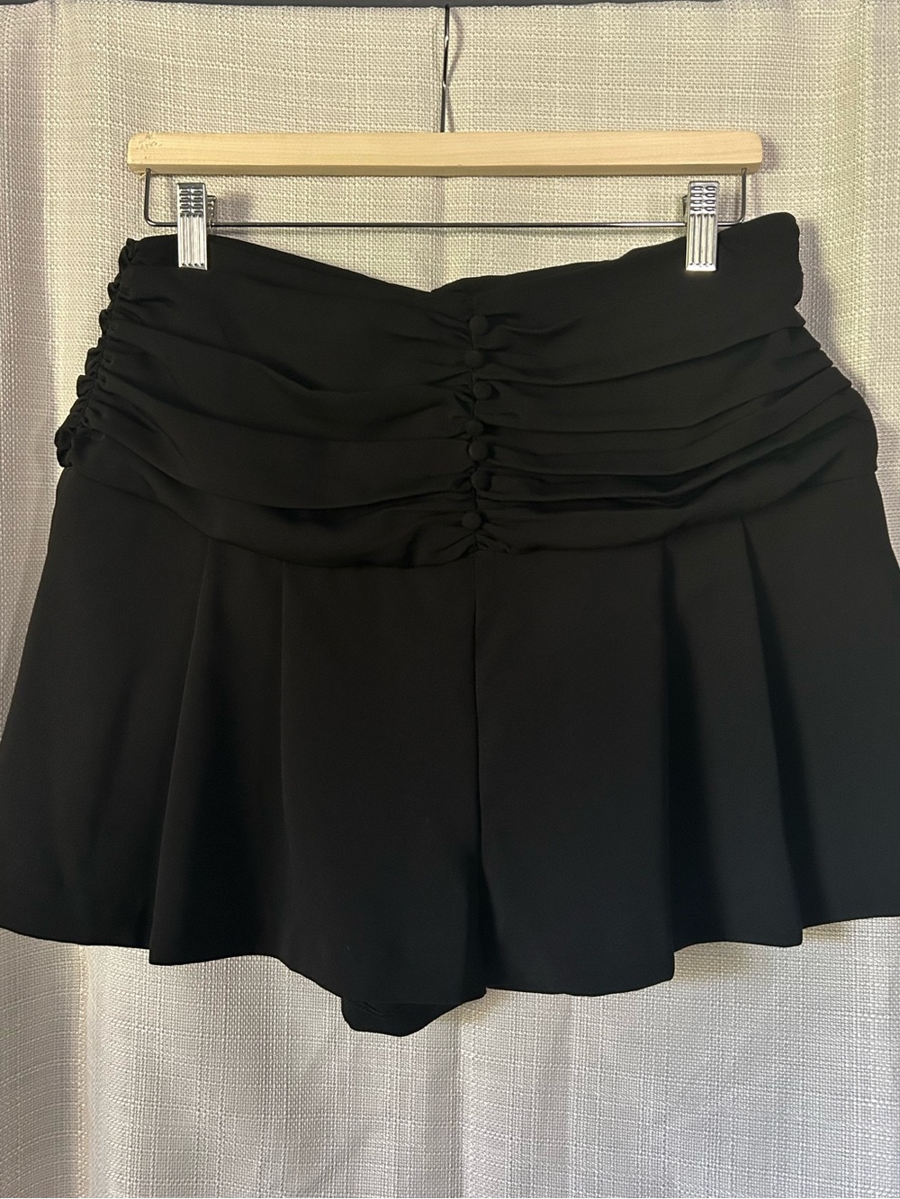 Zara Black High-Waist Ruched Skort